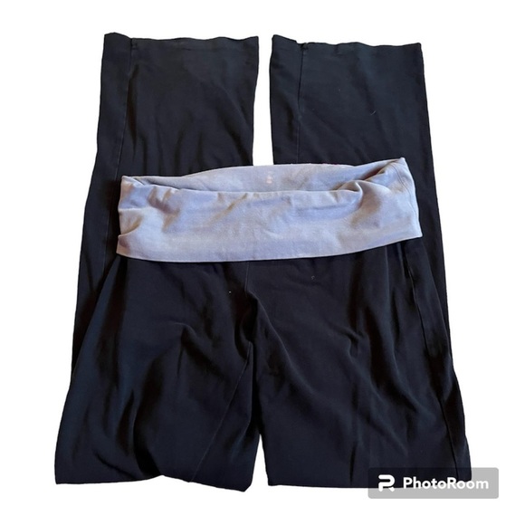 VS PINK sequins fold over flared yoga pants - Picture 2 of 3